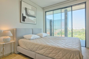 Brand New Luxurious Ap T2 - Amazing View- with garage